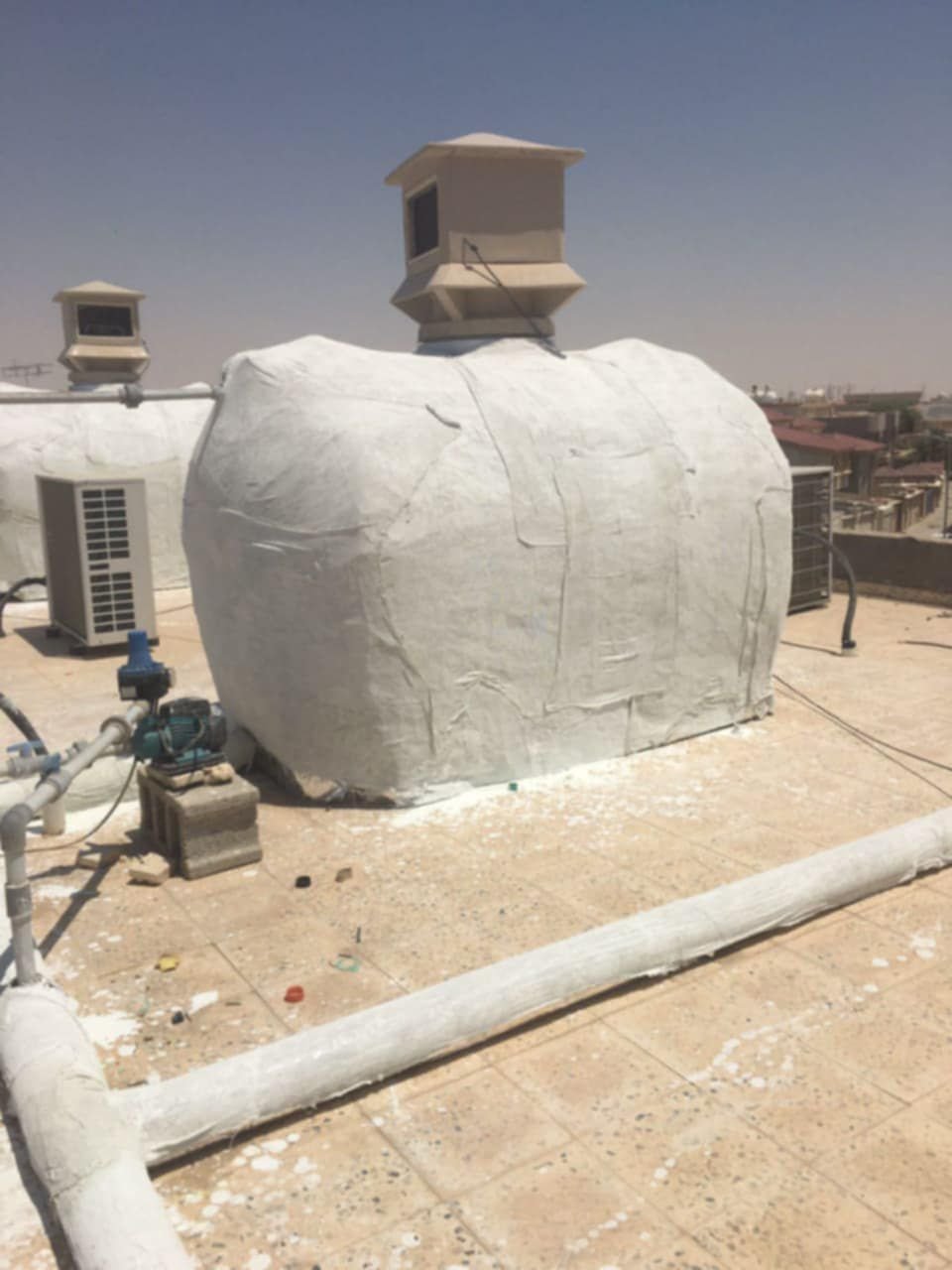 عزل الصوف الصخري لتخفيض درجة حرارة المياه بالخبر